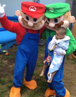 552410_982561826225_1282382149_n